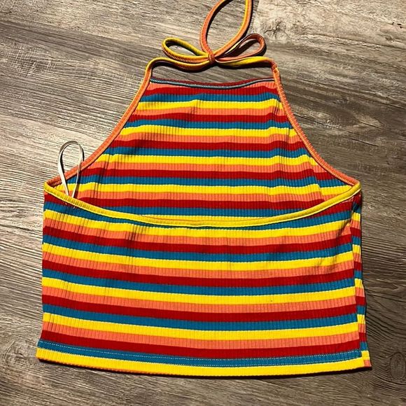 Stripe croptop with neck strings - Picture 3 of 3